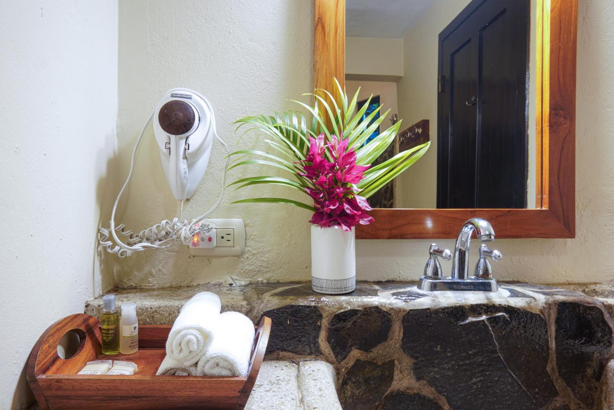 Casa Marbella Hotel Playa Santa Teresa  ภายนอก รูปภาพ